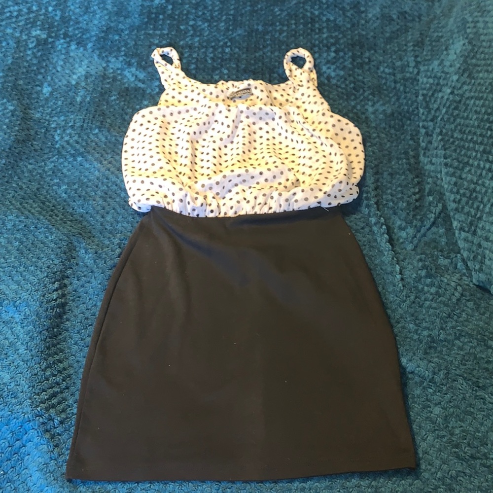 Cute body central dress